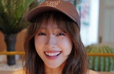 モデル前田希美、イケメン年下サッカー選手夫と誕生日お祝い　ステキ笑顔炸裂ラブラブ密着2ショット