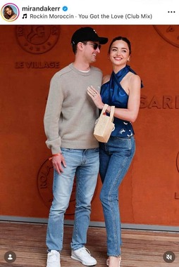 ミランダ・カーさんのインスタグラム（＠mirandakerr）より