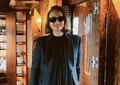 ナタリー・ポートマン、45歳の誕生日...ケーキを前に微笑む　いくつになっても変わらぬ美貌にドキっ