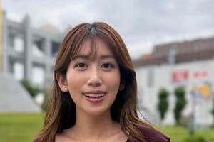 元NHK中川安奈アナ、サッカー日本代表カラーのノースリワンピで色気ダダ漏れ　「マンマ・ミーア」「超かわいい」
