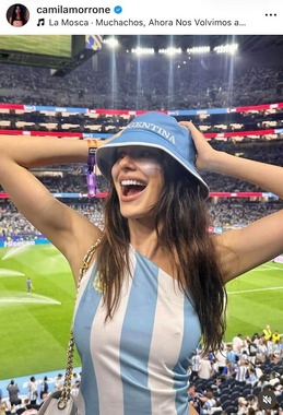 カミラ・モネーロさんのインスタグラム（＠camilamorrone）より