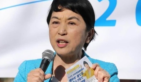 社民・福島瑞穂党首の朝食にまたもやツッコミ　サバはおいしそう...でも欠けた茶碗、器の並べ方も変？