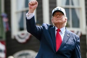 米トランプ大統領支持率低迷、中間選挙へ逆転の一手...「多少手荒な真似をしても中間選挙に勝ちたいのだろう」峯村健司氏が指摘