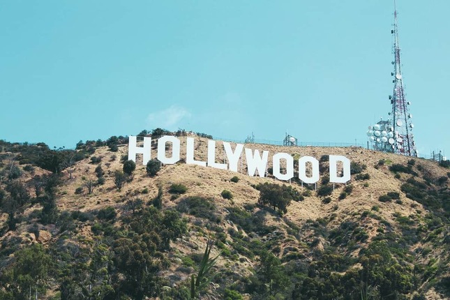 ハリウッドでは映画制作へのAI活用をめぐる議論が続く（写真はイメージ）
