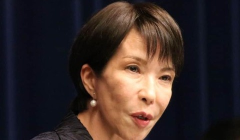 ジュエリー授賞式は出てもNATO会議は欠席の高市首相　週末は「終日、公邸」でも中傷動画の答弁準備できない