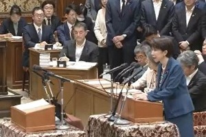 「読み物を読まれているのは残念」「ご自身もメモを見ていた」　高市首相と中道・小川代表が「もめた」こと