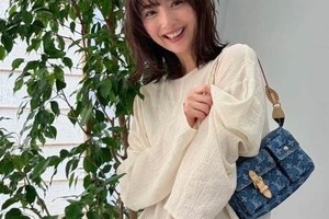 佐々木希、「お仕事終わりに」ブラウンワンピ×サングラス私服ショットに反響　「かわいいの天才」「可愛いすぎる」