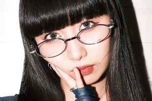 「木村シスターズ」Cocomi＆Koki，体よせて最強のかわいさ姉妹2ショット　Cocomiの花柄ワンピは「妹から」
