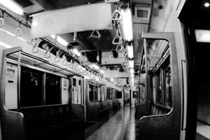 通勤電車で口論が勃発...いったんは収まったと思ったが　一駅先で再び...乗客の意外なひと言で空気が一変