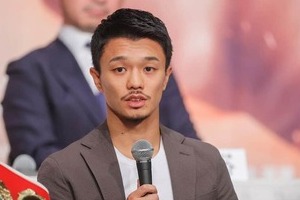 ボクシング中谷潤人、美女プロゴルファーとの結婚報告　腕からませ見つめ合うステキ2ショットを添えて