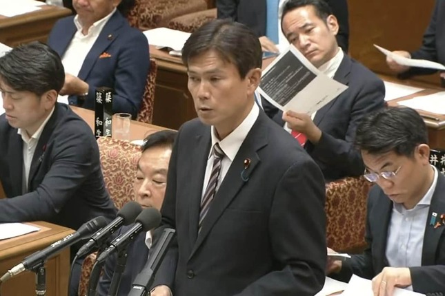 サナエトークンについて質問する中道改革連合の後藤祐一衆院議員（衆院インターネット中継から）

