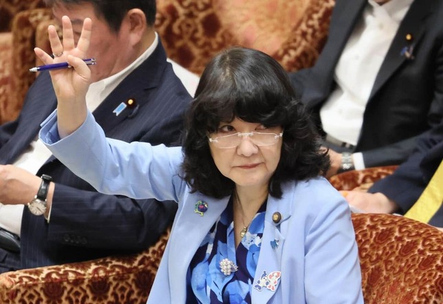 片山さつき財務相（写真：つのだよしお/アフロ）
