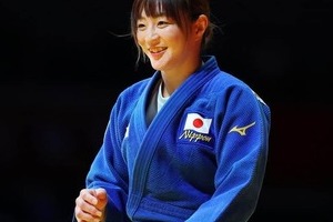 元柔道・角田夏実、引き締まった腹筋でカッコよすぎ　アメリカで過酷トレーニング...「痩せたのに腕だけ大きく」