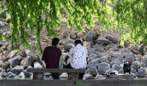 熊本地震「水を届けて」の声に「自分で動ける人は、自ら取りに行って」　八代・小野泰輔市長が訴えたボトルネック