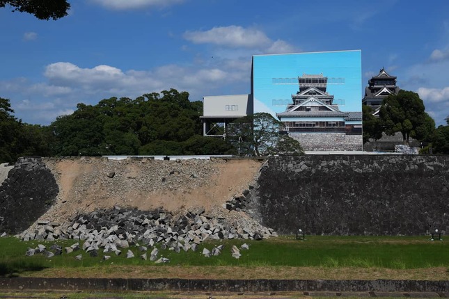 今回の地震では熊本城にも被害が出た（写真：AP/アフロ）