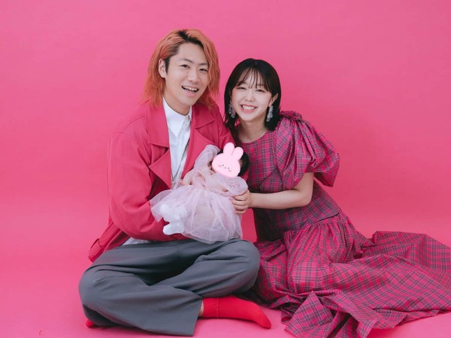 長女は2年間で大きく成長。峯岸みなみさんがX（＠chan__31）で公開した家族写真
