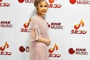 高橋真梨子77歳「33年ありがとう！」83歳夫と結婚記念日2ショットに反響　「理想の夫婦」「ずーっとお幸せに」