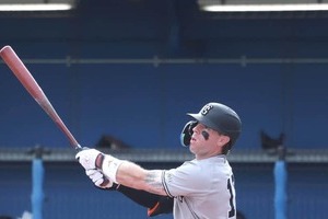 1軍昇格即スタメンも３三振　巨人・キャベッジに「来季の契約延長」あるのか