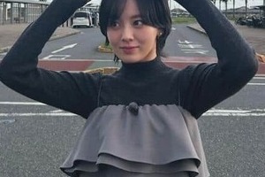 伊原六花、涼やか水色浴衣であふれる透明感...「安定の可愛さ！！！」「浴衣美人」　「バブリーダンス」紅白出場から9年