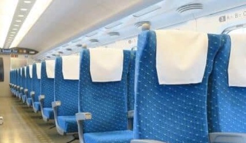 「そこ、私の指定席なんですが」新幹線でまさかの座席占拠　車掌に訴えるも...なぜか自分が移動することに