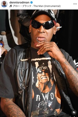 デニス・ロッドマン氏のインスタグラム（＠dennisrodman）より