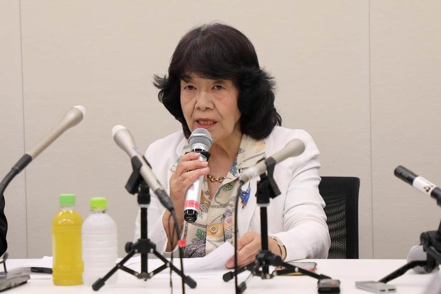 阿部知子氏