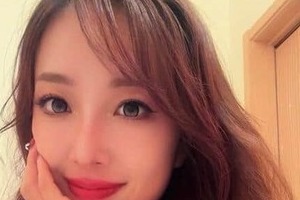 平原綾香、空港でのアクシデントに焦る気持ちも...「こんな格好してるのでなんの説得力もありませんでした」