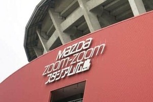 広島・小園海斗の1軍昇格はあるのか...ファームでは満塁弾　拙守が続いて途中交代→登録抹消で調整中