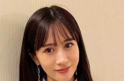 前田敦子、ただただカワイイ...ベッドで寝そべり反則級ショット　「どんどん綺麗に」「笑顔可愛い」大反響