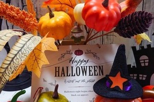 「早すぎる」と話題の100均ハロウィーン商品　なぜ8月から店頭に？大手の答えは三者三様