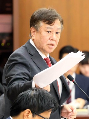 立憲民主党を離党し新党を結成した原口一博前衆院議員（写真：つのだよしお/アフロ）