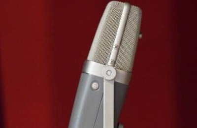 「17名の女性と不適切な関係」発覚→コンビ解散のお笑い芸人、丸刈り姿で活動再開を報告「もう一度お笑いがしたい」