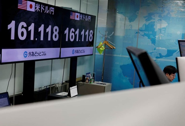 2026年8月には1ドル＝160円台に乗せた円相場（写真：ロイター/アフロ）