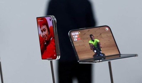 36万円超「iPhone Duo」は誰が買う？　折りたたみスマホはシェア1％台、Appleでも失敗なら「オワコン」か
