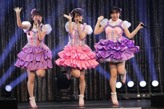 渋井美奈さん、今村麻莉愛さん、龍頭綺音さんによる「君のc/w」
