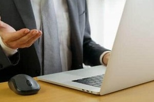 オンライン就職面接にAIがなりすまして現れる...専門家は「日本企業侵入狙う北朝鮮」