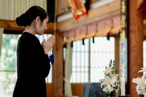 「家族葬10万円」実際は30万円超で措置命令　40万円→250万円の例も...なぜ葬儀で料金トラブル多発