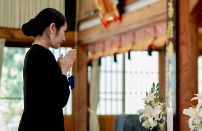 「家族葬10万円」実際は30万円超で措置命令　40万円→250万円の例も...なぜ葬儀で料金トラブル多発
