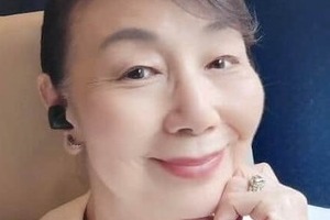 村井國夫、元気そうな姿で82歳の誕生日...音無美紀子と夫婦2ショット　「かっこ良すぎる」「仲良くて、いいですね」