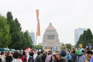 「9条守る」の中身はバラバラ...「解釈改憲」に異議　市民の熟議で2つの改憲案、模擬国民投票目指す