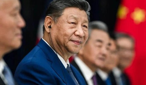 米中首脳は和気あいあい...日本は置いてきぼり「高市外交の敗北」と元外務審議官