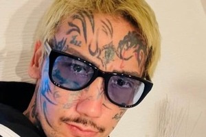 瓜田純士の妻「身の危険を感じる状況にあります」と投稿...何が起きた？