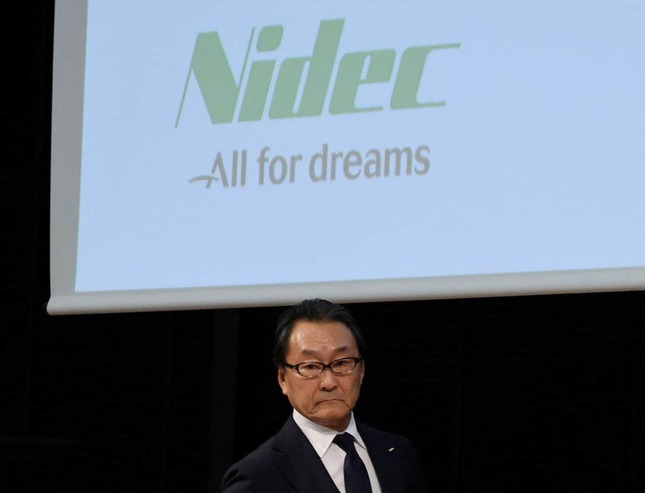 9月に社長を突如退任した岸田光哉氏（写真：ロイター/アフロ）