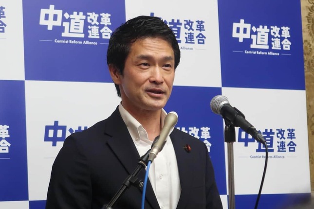 中道改革連合の小川淳也・前代表（現・民主改革の会代表）。政党交付金の扱いが批判されている
