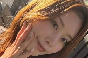 「色気アップしてませんか」稲村亜美、超ミニ×ボーダーキャミ姿　少しきわどい神スタイル