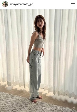 山本里菜1stフォトブック公式アカウント（＠rinayamamoto_ph）より