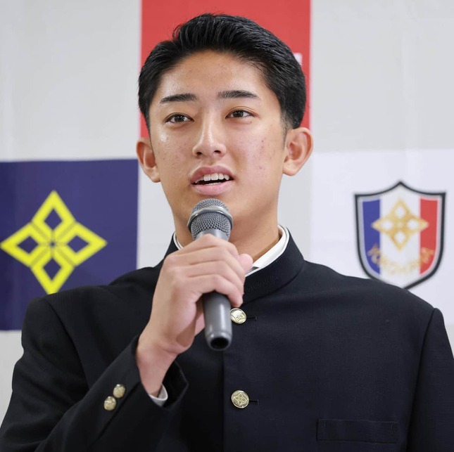 ジャーリーグ挑戦を表明した横浜高・織田翔希投手（写真：スポーツ報知/アフロ）