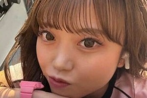 桜塚やっくんの死去から13年　「目元がそっくり」姪・凪花が「スケバン恐子」コスプレ