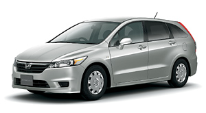 ホンダが発売する新型ストリーム　X（FF）