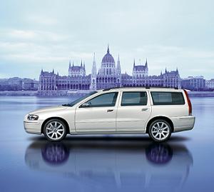 ボルボ・カーズ・ジャパンが発売する特別限定車「V70 White Pearl Edition」